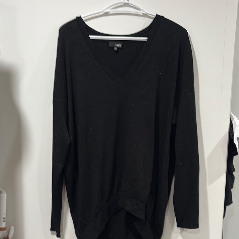 Wilfred Free  Black V-Neck Women's Top